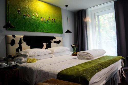 Siofok Aranypart Apartment | Top-Scoring One Apartments with Oceanfront Views