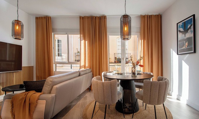 La Victoria Apartment | Oceanfront 'The One' Apartment with Balcony & Free Wi-Fi
