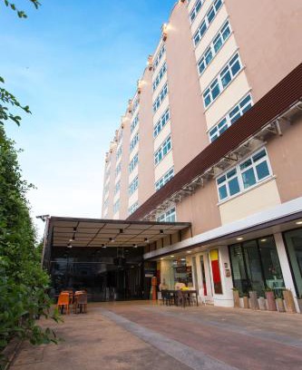 Talat Hotel | Discover The One Surat: Family-Friendly & Accessible Stay