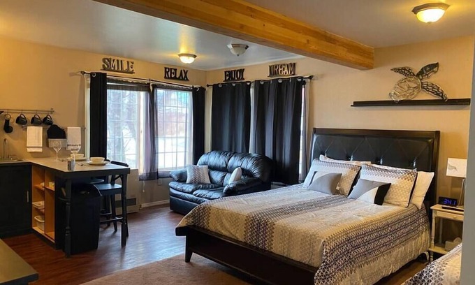 Craig House | Oceanfront Retreat at The Orca - Guest Rated 8.8/10