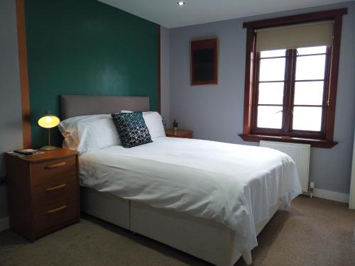 Falkirk Hotel | Pet Friendly Getaway at The Orchard Hotel with Breakfast!