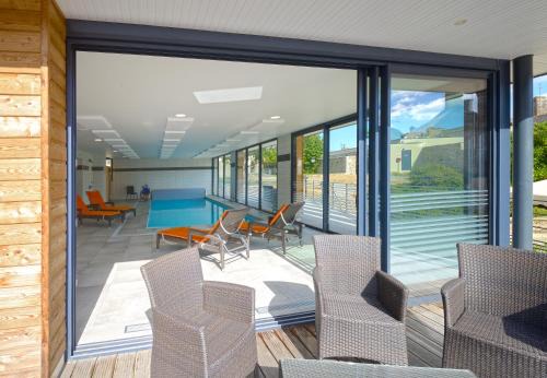 Saint-Brice-en-Cogles Hotel | Discover The Originals Boutique Hôtel Le Lion d'Or in Fougères