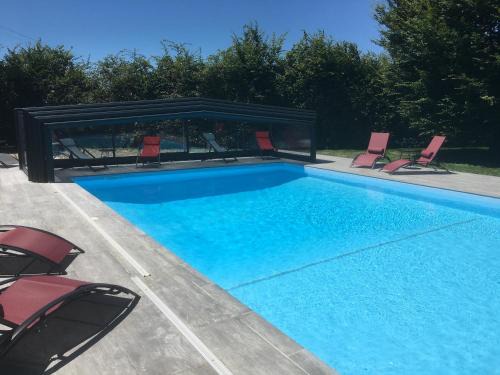 Saint-Blaise Hotel | Discover Hôtel Rey du Mont Sion with Pool & Ocean Views