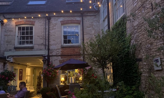 Tetbury Hotel | Experience The Ormond At Tetbury: 4-Star Family Retreat