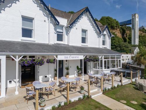 Shanklin House | Oceanfront Bliss at Pink Beach Guest House - 4 Star Stay