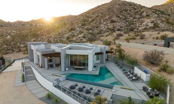 Yucca Valley House | Indulge in Modern Comfort at The Overlook by Fieldtrip
