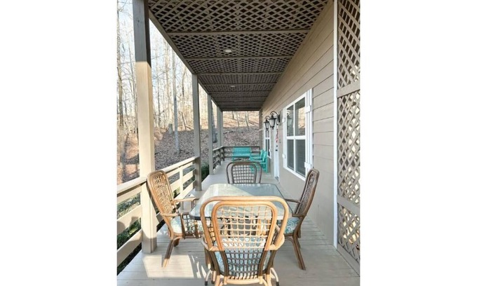 Iuka Cabin | Family-Friendly Retreat at The Owls Nest, Pickwick Lake
