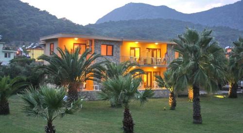 Sarigerme Apartment | Cozy Getaway at The Palm Apart Sarigerme with Ocean Views