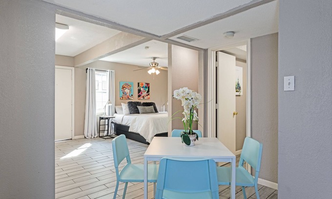 MacGregor Apartment | Explore The Palm Flats: Near Zoo, Museums & Medical Center!