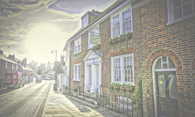 Romsey Bed & Breakfast | Guest Rated 9.8! The Palmerston Rooms with Family-Friendly Amenities