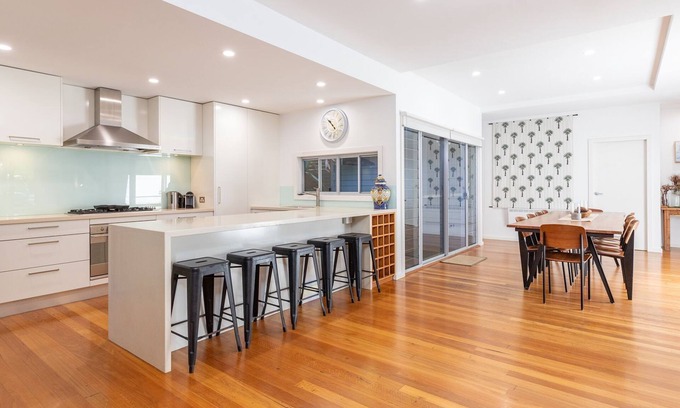 Elizabeth Beach House | Pet-Friendly Retreat at The Palms Near Booti Booti Park