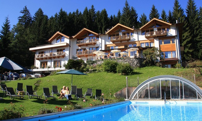 Oberndorf bei Kitzbuhel Apartment | Discover the Idyllic Apartment 'Kitzbühel' at Rosenhof