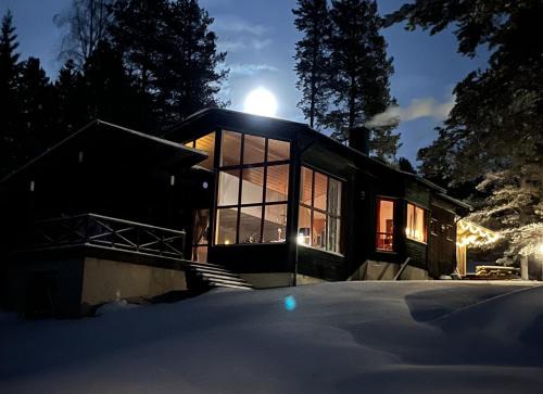 Rosvik Villa | Experience The Paradise by the Beach with Oceanfront Views