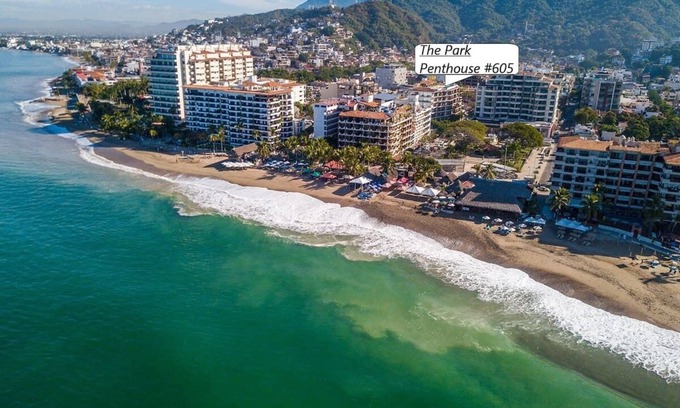 Emiliano Zapata Condo | Ocean View Park Penthouse - Steps from Malecon