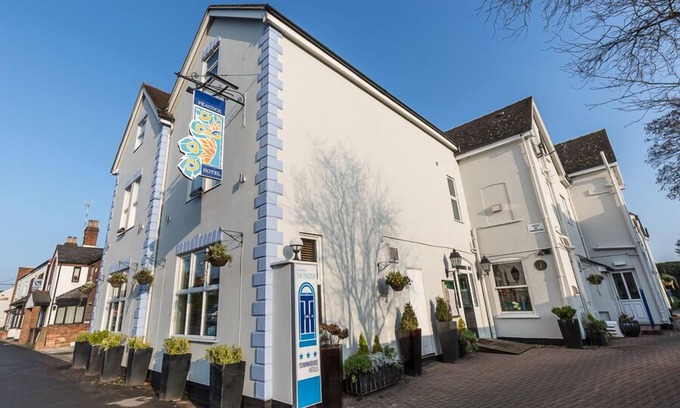 Kenilworth Hotel | Relax at The Peacock Hotel: Spa, Restaurant & Family Comfort