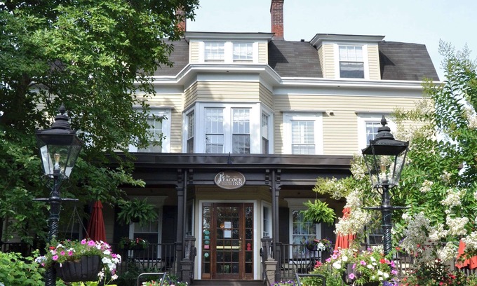 Princeton Hotel | Experience The Peacock Inn: Pool, Spa & Gourmet Dining