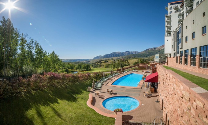Mountain Village Resort | Relax at The Peaks Resort and Spa with Top Amenities