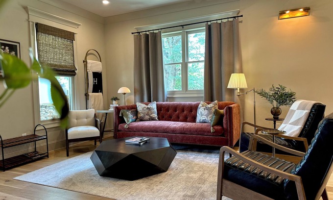 Brandon House | Family-Friendly Stays at The Pearl Downtown Brandon, MS