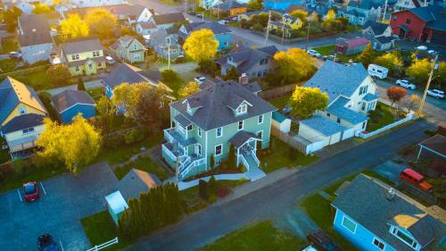 Ilwaco Bed & Breakfast | Absolute Comfort at The Pearl Inn Bed and Breakfast