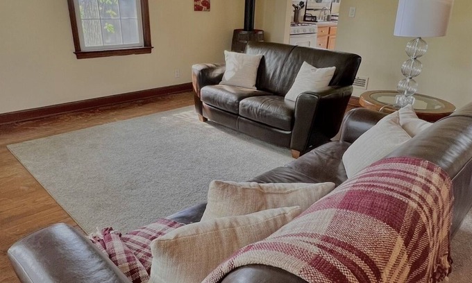 Columbia Apartment | Child-Friendly Pecan Suite: Guest Rated 10/10 Experience