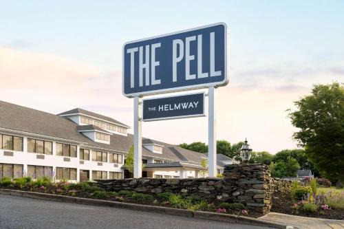 Newport East Hotel | Elegant Stay at The Pell, Part of JdV by Hyatt