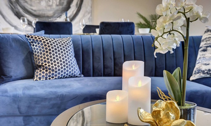 Ripon Apartment | Stylish Penthouse: Ideal for Families and Travelers