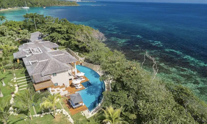 Ocho Rios House | Discover Your Ideal Jamaican Vacation Home for All Ages