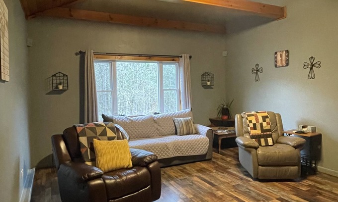 Derrick City House | Ideally Located Near Ellicottville with Family-Friendly Amenities