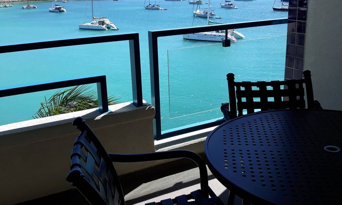 Sint Maartensdijk Resort | Relax in Paradise: Poolside Caribbean Getaway Awaits