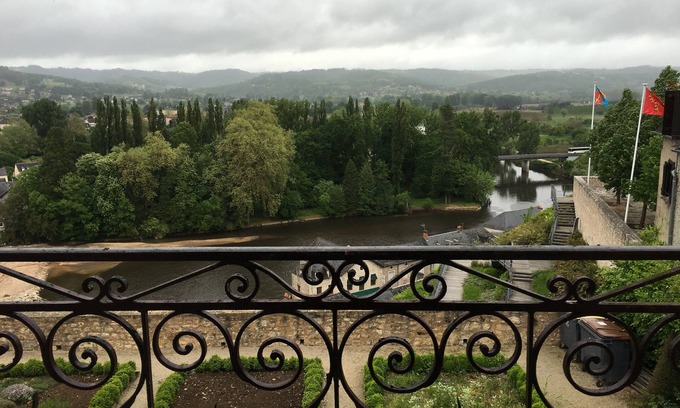 Terrasson-la-Villedieu House | Discover The Périgord Houses by the Abbey with Breakfast
