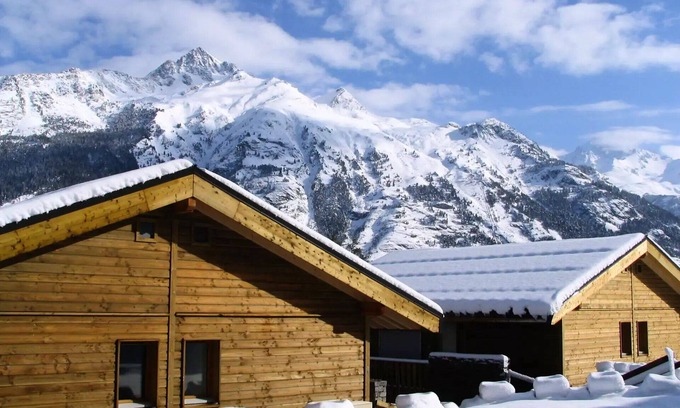 Villarodin-Bourget Ski Chalet | The Petit Bonheur Chalets - SMALL BONHEUR COTTLES - CHT94
