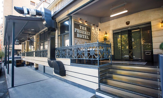 Kentron Hotel | Experience The Phoenix Hotel: Family-Friendly & Spa Amenities
