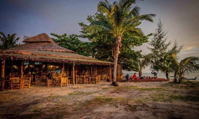 Thong Sala Resort | Relax at The Pier: Oceanfront Escape with Private Beach