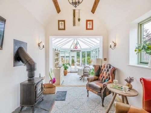 High Ercall House | Pet-Friendly Getaway at The Pigeons Nest - Rated 10/10