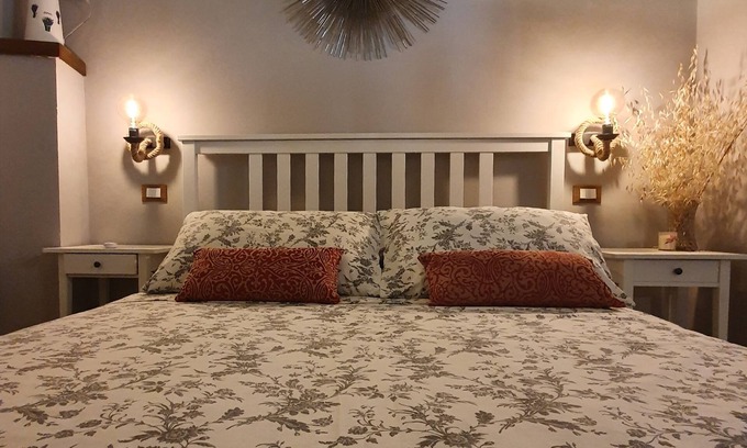 Castelnuovo House | Discover The Pigsty in the Valley of Assisi - 10/10 Rated