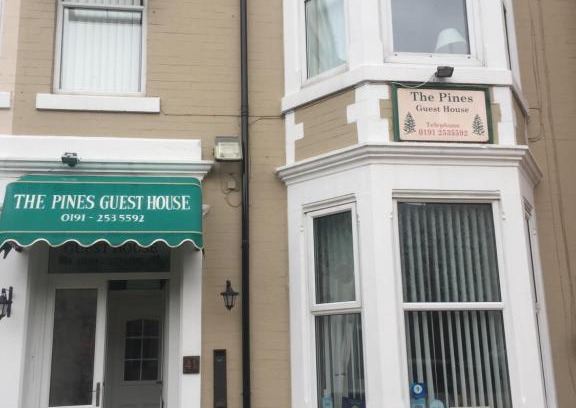 Whitley Bay House | Relaxing Oceanfront Retreat at The Pines Guest House