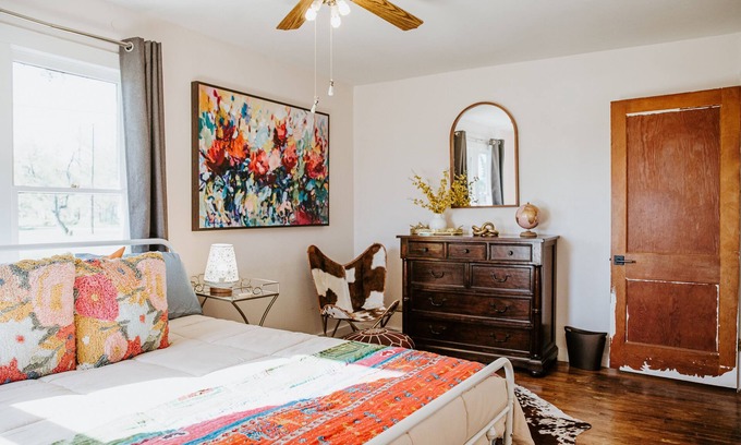Johnson City House | Discover The Pink Door: Walk to Downtown Johnson City!