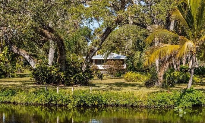 Olga House | The Pink House on the river - a unique blend of nature and luxury