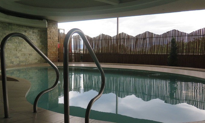 Poblacion District Hotel | Comfort at The Pinnacle Hotel and Suites with Great Amenities