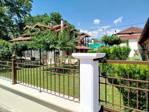 Polykarpion Ski Chalet | Guest Rated 10/10 at The Plane Trees with Hot Tub Access