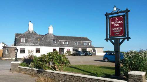 Delabole Hotel | Pet-Friendly Escape at The Poldark Inn with Breakfast Included