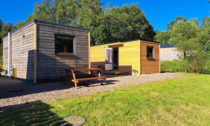Roybridge Apartment | Elegant Getaway at The Posh Bothy Spean Bridge