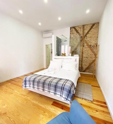 Santa Isabel Bed & Breakfast | Discover Family-Friendly Comfort at The Postcard Lisbon