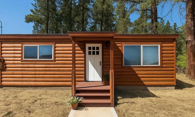 Potomac House | The Potomac Nook - A Rustic Stay Near Blackfoot River