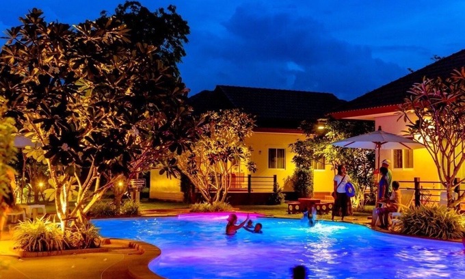 Tha Sala Hotel | Experience Comfort at The PP.Beach Thasala with Family Amenities
