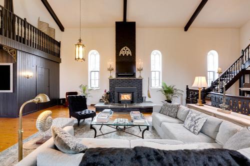 Rossmore House | Enjoy Family-Friendly Stays at The Prince Edward County Church