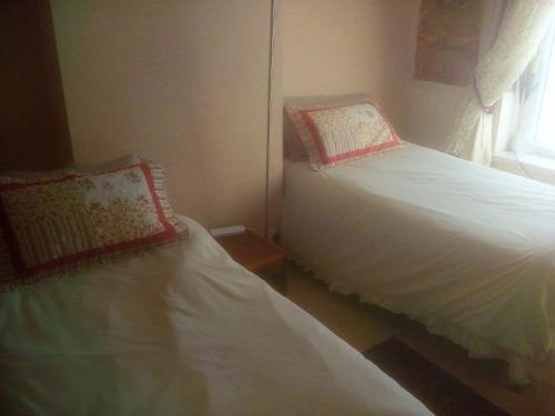 Splott House | Cozy Singles Bedroom at The Principality - Rated 8.5/10