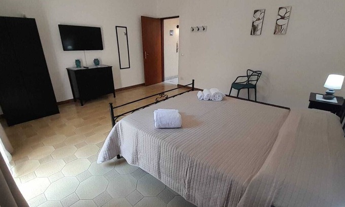 Salemi House | The property located in Salemi 5 minutes from Freedom Square and the historic center.