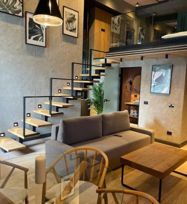 Fagaras Apartment | Discover The Public Aparthotel: 4-Star Comfort Awaits