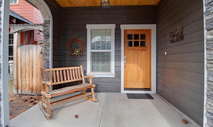 Sisters House | Experience The Quails Nest: Pet & Child Friendly Retreat